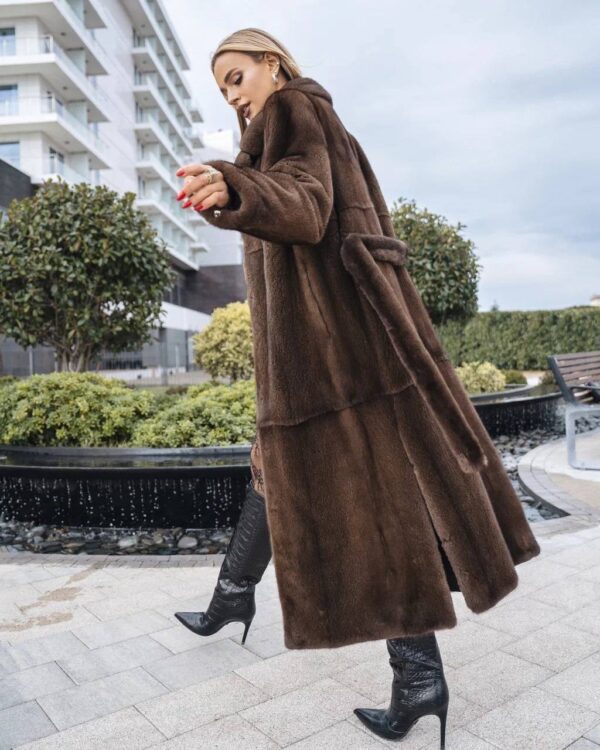 Idris | Luxury Saga Brown Mink Fur Coat With Lavish Notched Collar & Fur Belt - Image 3