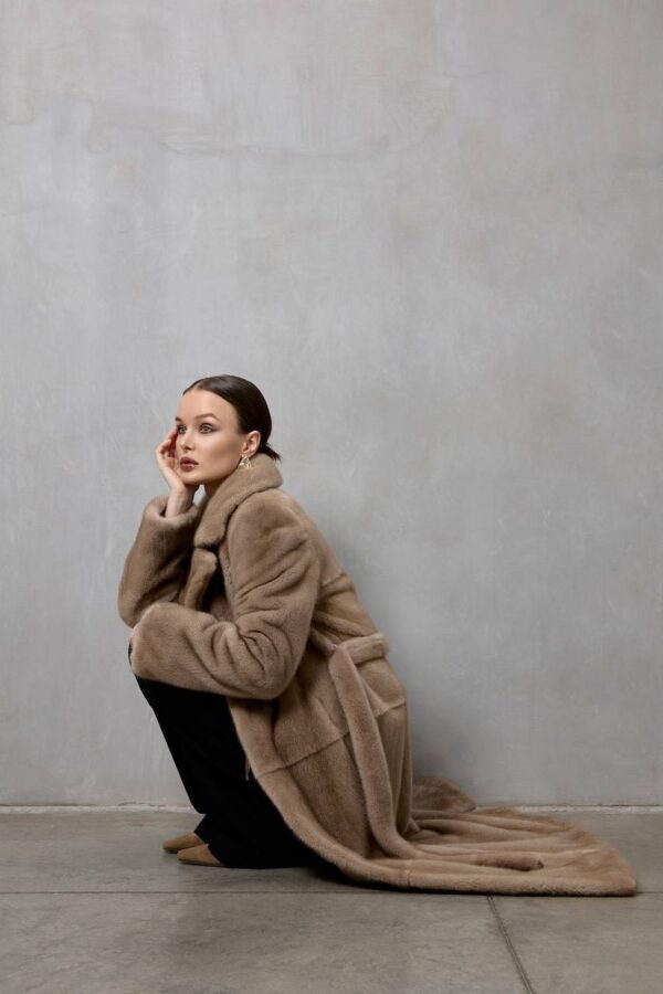 Posy | Saga Pastel Beige Mink Fur Coat With Lavish Notched Collar & Fur Belt - Image 4