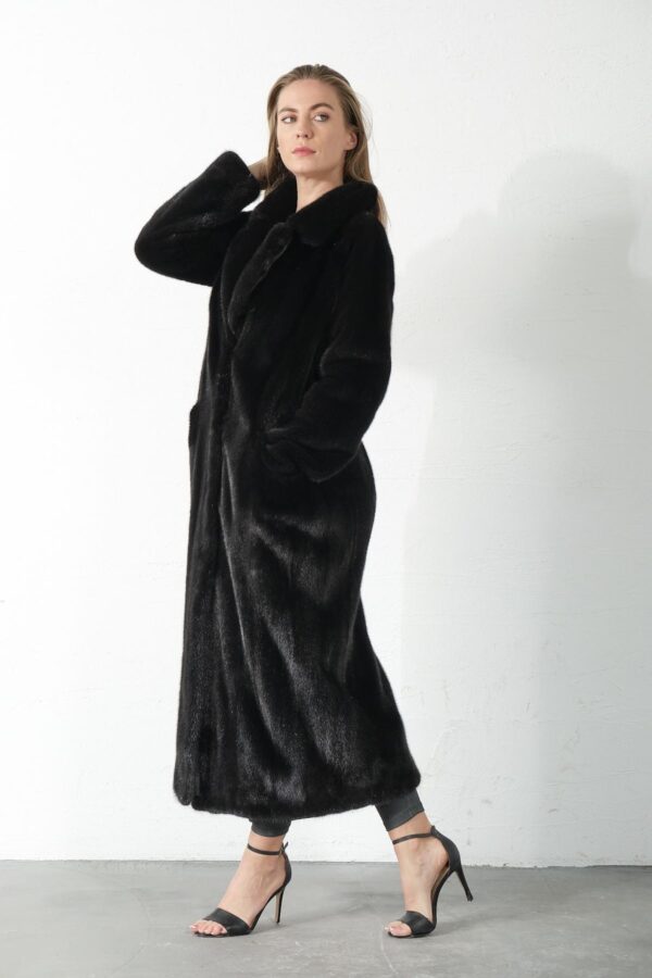 Geneva | Luxury American Black Mink Fur Coat With Double Fur Notched Collar - Image 6
