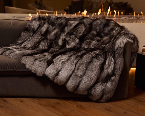 Lacen | Scandinavian Silver Fox Throw - Blanket - Image 4