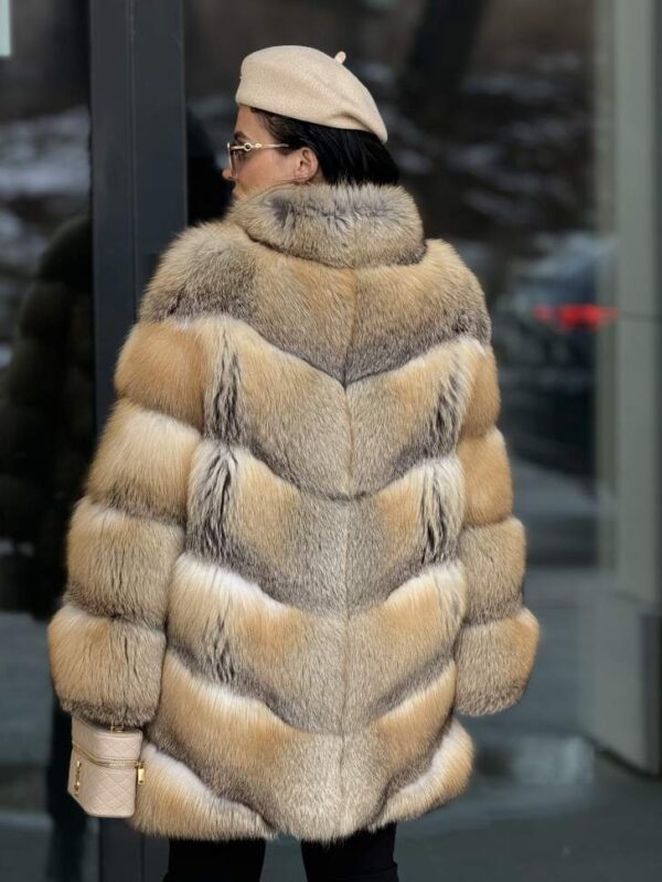 Cassie | Saga Scandinavian Golden Island Fox Jacket With Collar - Image 2